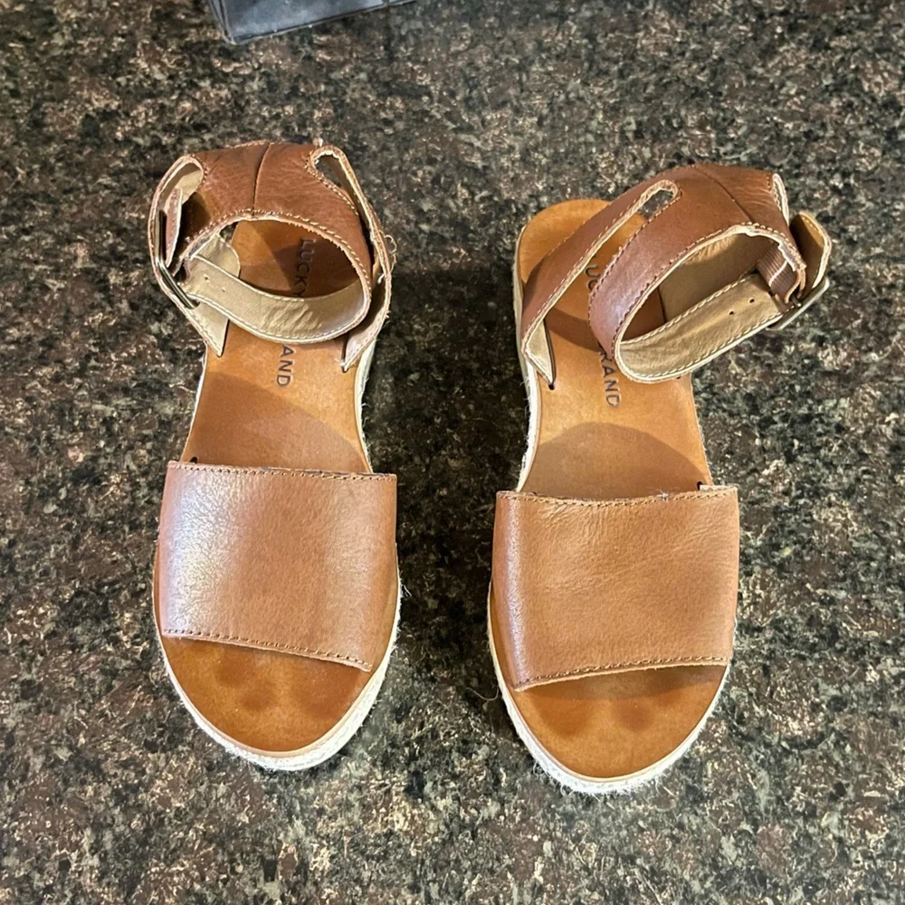 Lucky Brand size euc
